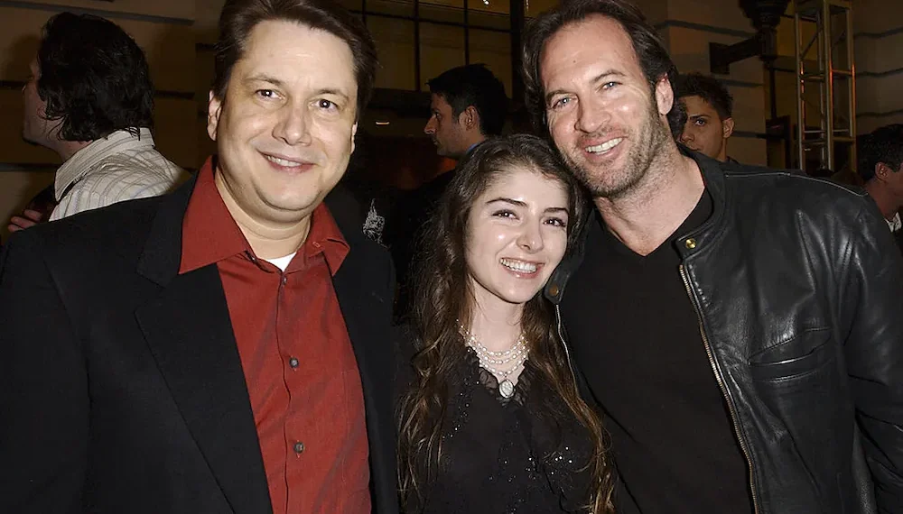 Kristine Saryan: Eine Künstlerin, die mit Farben und Leinwand zaubert