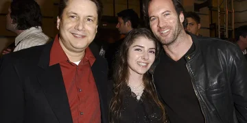 Kristine Saryan: Eine Künstlerin, die mit Farben und Leinwand zaubert