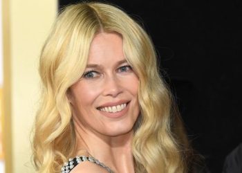 Claudia Schiffer: Ein Blick auf das Leben und den Einfluss des Supermodels