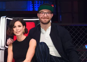 Lena Und Mark Getrennt: Eine Geschichte von Wachstum und Neubeginn