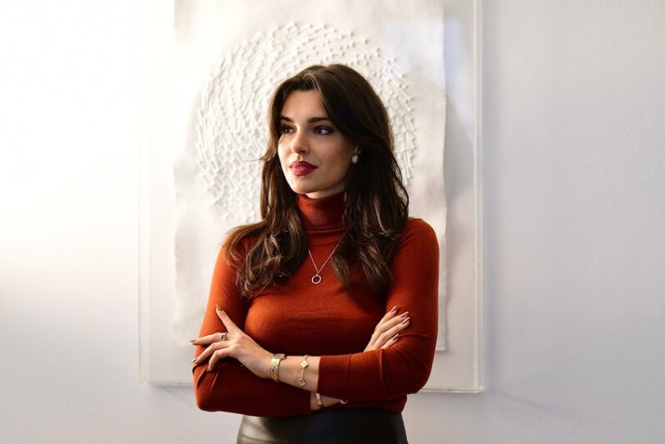 Alina Schiess: Eine Moderne Pionierin Des Designs Und Der Architektur