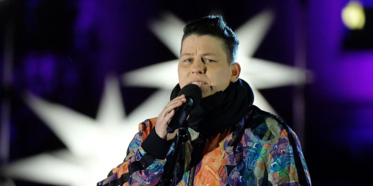 Kerstin Ott Verstorben: Das Leben und Vermächtnis einer Ausnahmekünstlerin