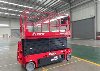 Elektrische Scherenarbeitsbühnen: Effizientes Heben und Arbeiten in der Höhe