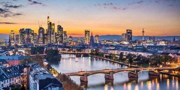 7 Gründe, warum ein Mietwagen am Frankfurter Rhein-Main-Flughafen die beste Möglichkeit ist, Frankfurt zu erkunden