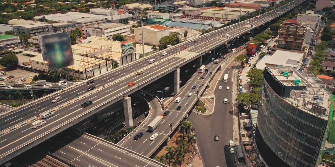 Skyway in Deutschland: Wie innovative Seiltransporttechnologie den Arbeitsmarkt revolutioniert und die Infrastruktur transformiert