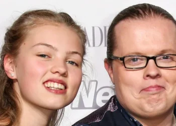 Angelo Kelly: Das Leben Die Karriere Und Die Familie Des Jüngsten Kelly Family Mitglieds