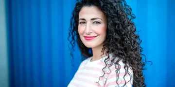 Marwa Eldesouki Figur: Eine inspirierende Figur und ihre bemerkenswerte Karriere