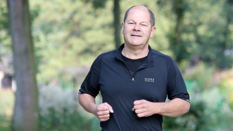 Olaf Scholz Schlaganfall Biografie Und Karriere