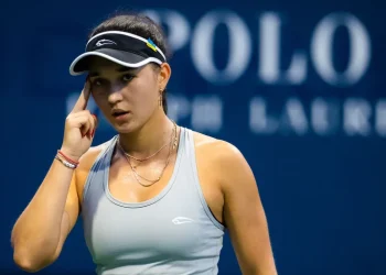 Eva Lys Eine Aufstrebende Tennisspielerin Aus Deutschland