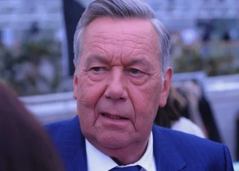 Roland Kaiser Größe Heute – Ein Blick auf den deutschen Schlagerstar