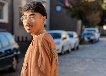 Toni Bauer Krankheit und das Kurzdarmsyndrom: Ein Leben zwischen Comedy und Krankheit