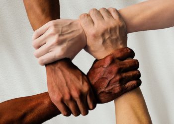 Unterstützung: Bedeutung, Arten und Auswirkungen auf das tägliche Leben