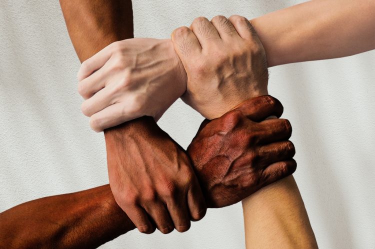 Unterstützung: Bedeutung, Arten und Auswirkungen auf das tägliche Leben