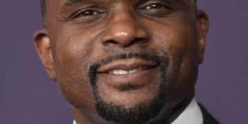 Darius McCrary