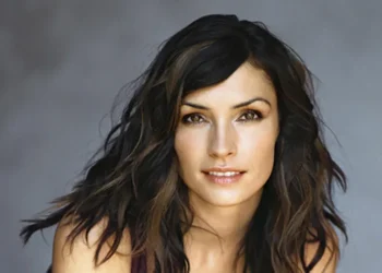 Famke Janssen