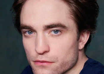 Robert Pattinson