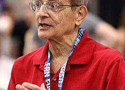 Ralph Macchio Sr